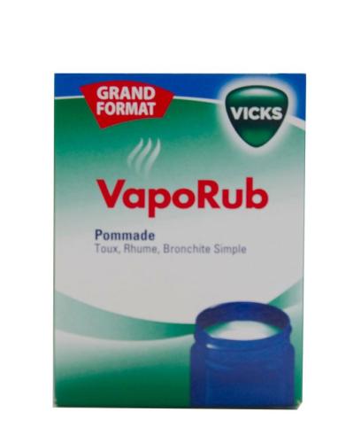 vicks vaporub pommade agit contre la toux, le rhume et bronchites